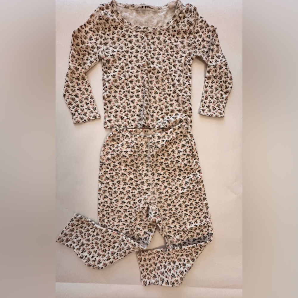 Doen Cream Floral Kids Pajamas Size 2 Years